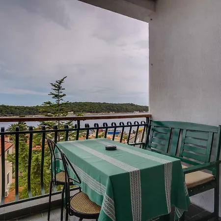 Kon-Tiki Apartments Mali Lošinj Exteriér fotografie