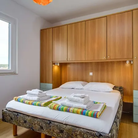 Kon-Tiki Apartments Mali Lošinj Exteriér fotografie